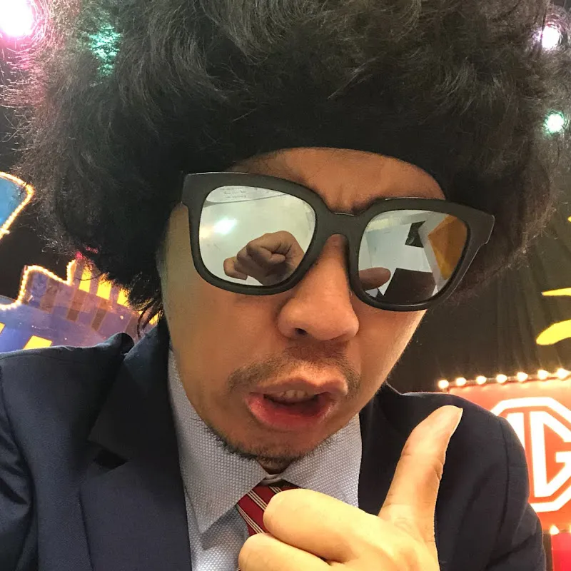 พล่ากุ้ง มาเจนต้า