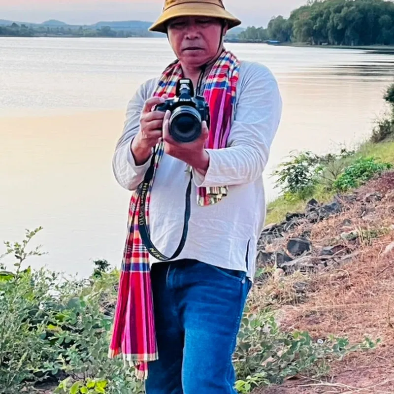 อินทรีพาเลาะ