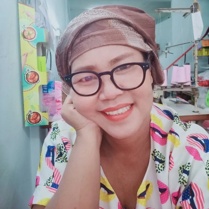 เกษตรเย็บผ้ากับป้าแมว 