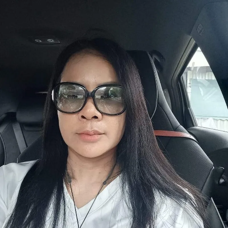 จั๊กน่อย พาเพลิน